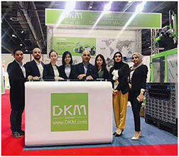 尊龙人生就是博首页署理商团队实拍图